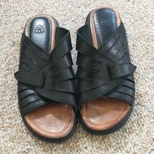 Ariat Black Leather Mules Slides 7.5